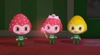 Скриншот 3: Шарлотта Земляничка: Танец светящихся ягодок / Strawberry Shortcake: The Glimmerberry Ball Movie (2010)